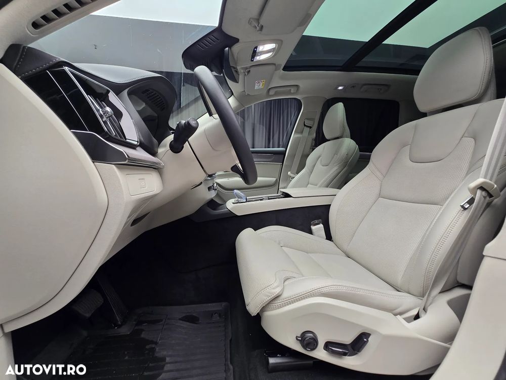 Volvo XC 90 - 5