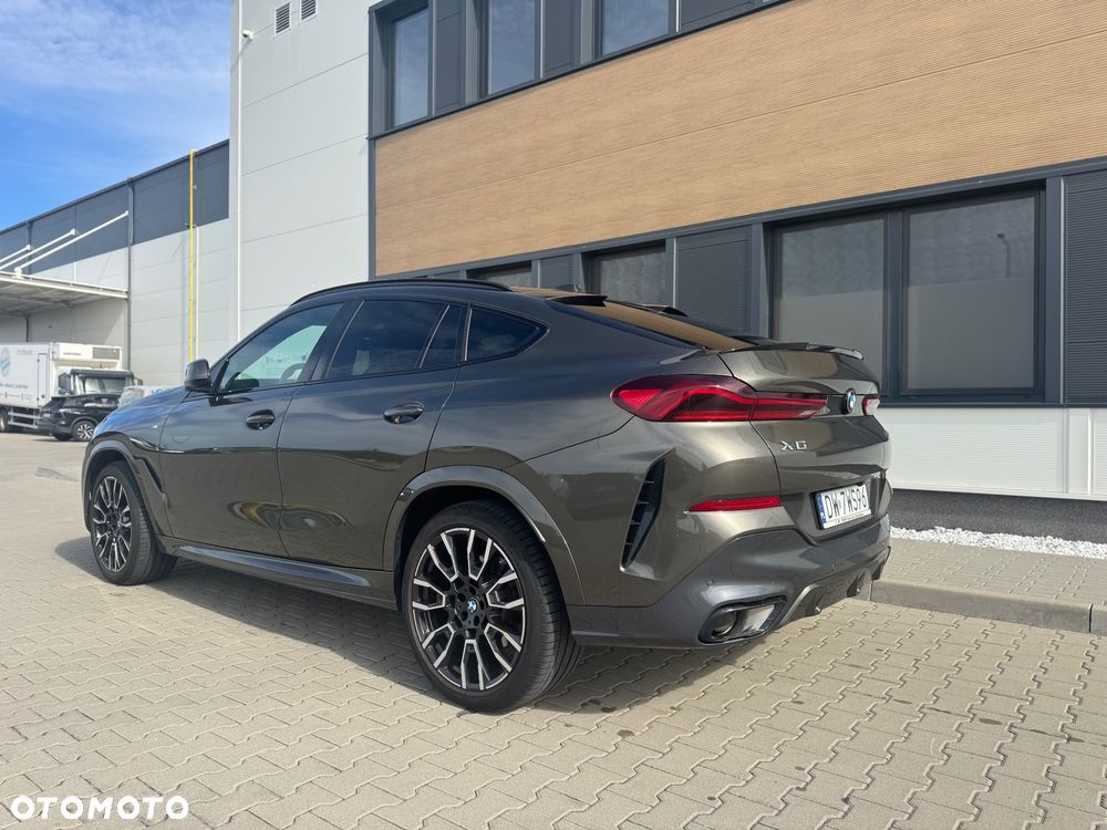 BMW X6 - 10