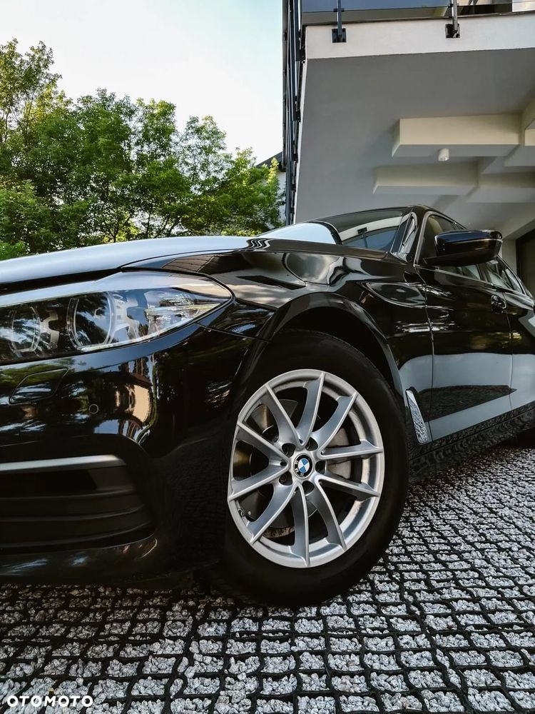 BMW Seria 5 518d - 4