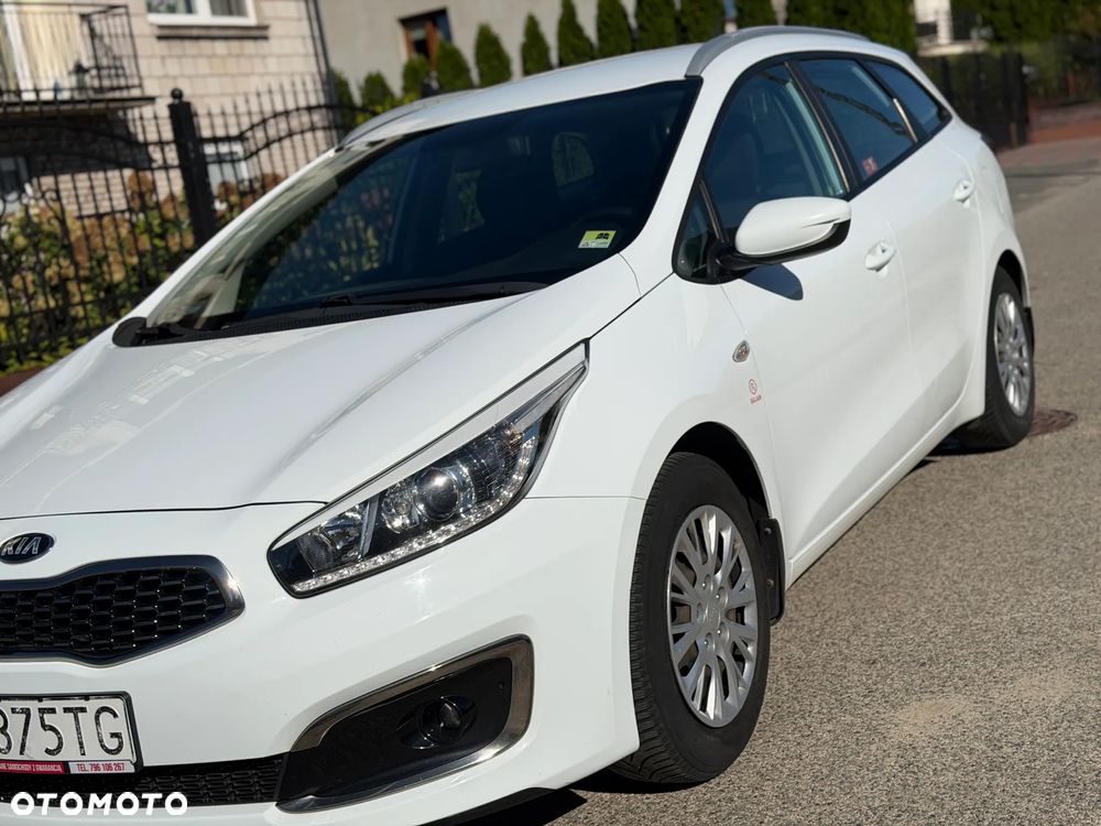 Kia Ceed 1.4 S - 38