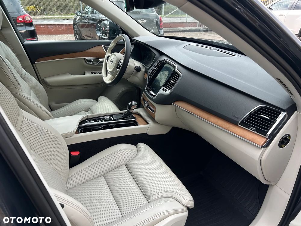 Volvo XC 90 D5 SCR AWD Inscription - 14