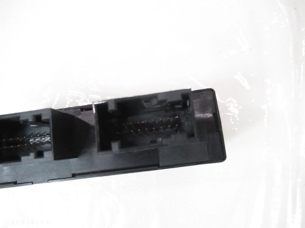 Moduł PDC cofania parkowania BMW e60 e61 e63 e64 e65 e66 e70 e71 - 7