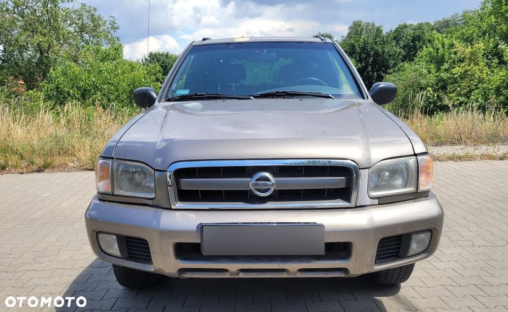 Nissan Pathfinder 3.5 V6 - 1