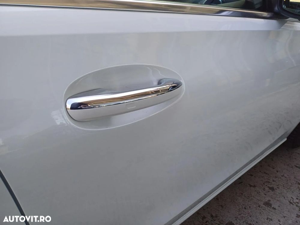 Mercedes-Benz C 200 4Matic 9G-TRONIC Avantgarde - 23