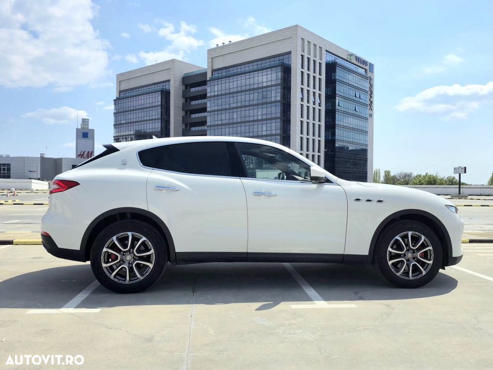 Maserati Levante Q4 GranLusso - 5