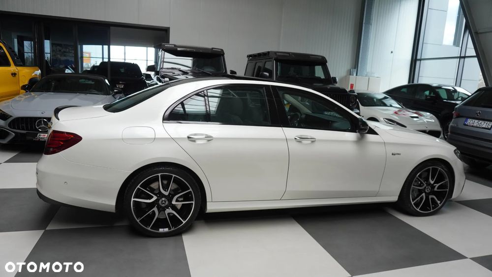 Mercedes-Benz Klasa E - 18