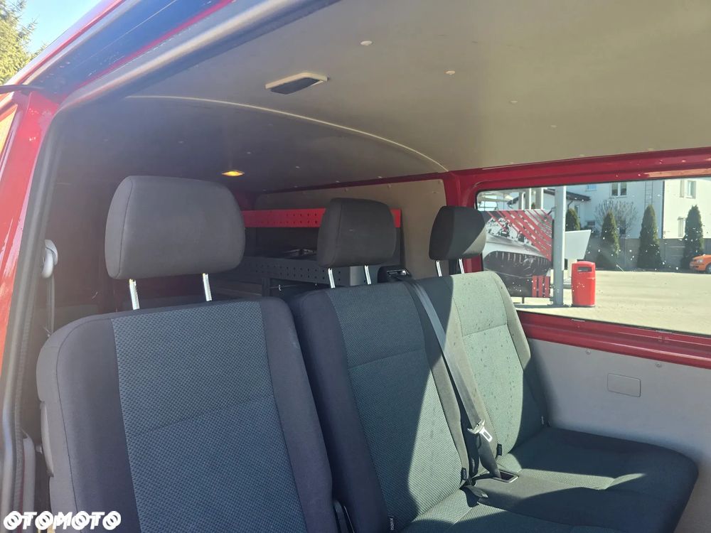 Volkswagen Transporter - 8