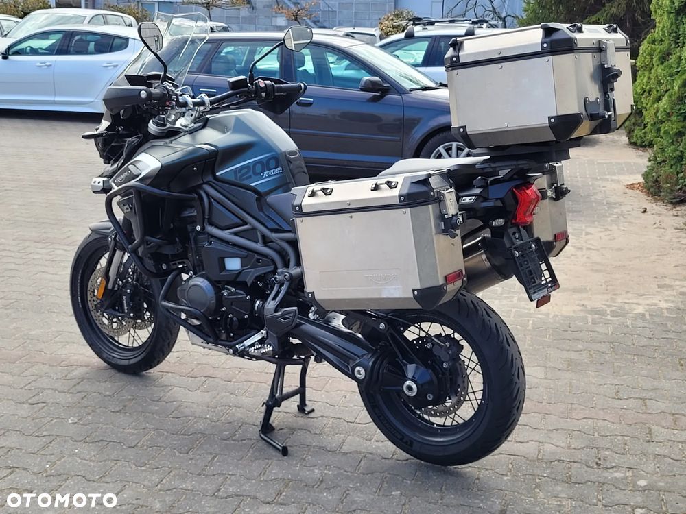 Triumph Tiger - 22
