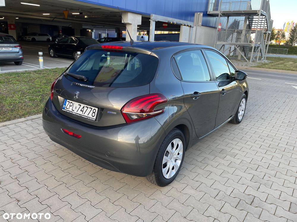 Peugeot 208 1.2 PureTech Active - 5