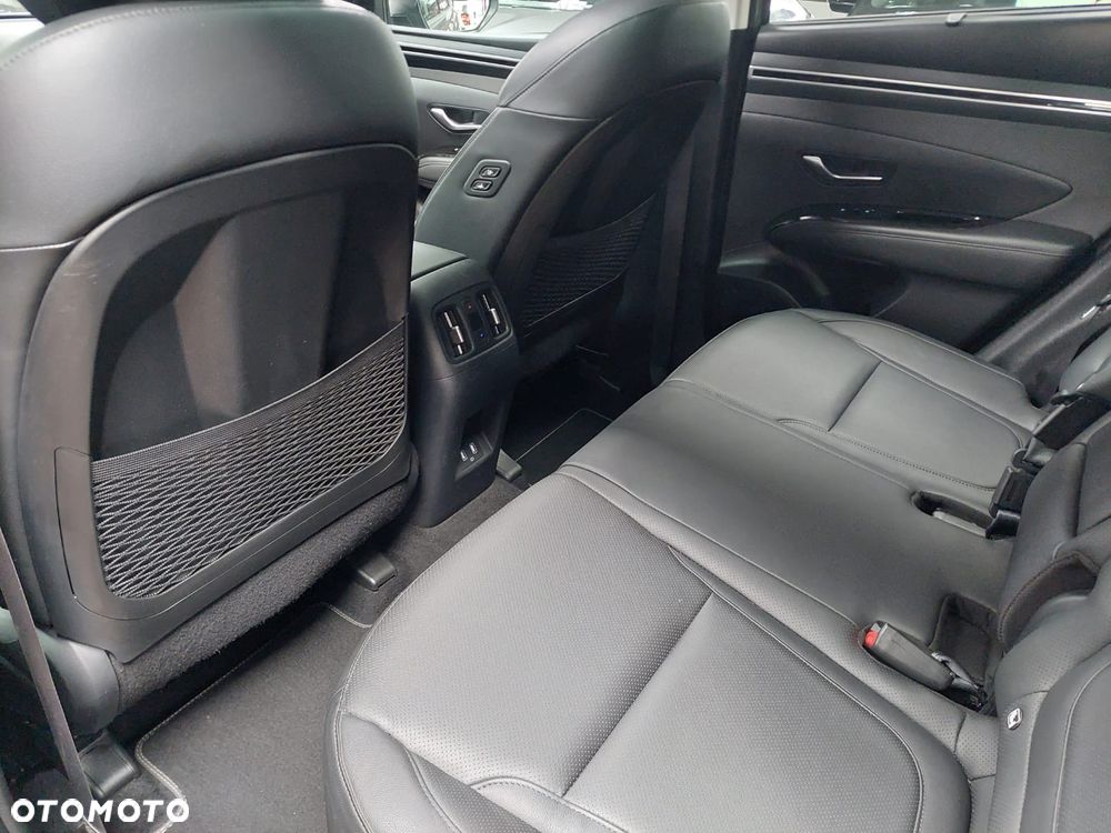 Hyundai Tucson - 27