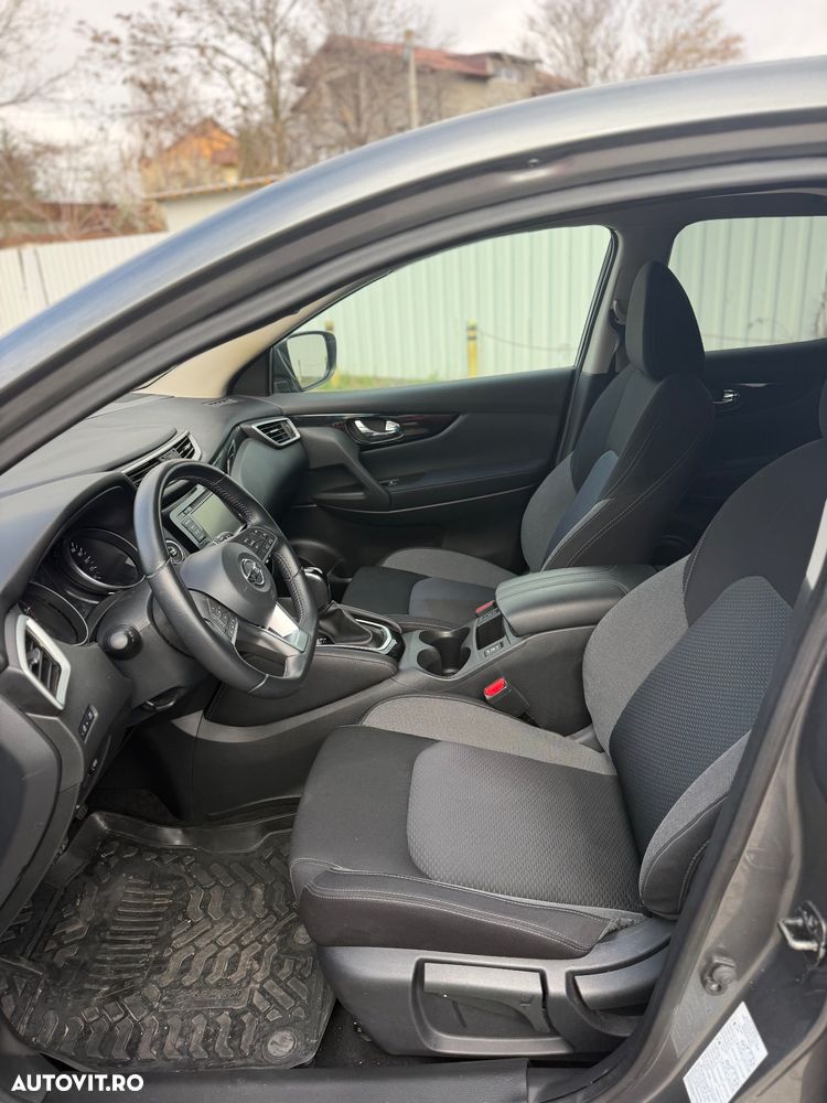 Nissan Qashqai 1.7D 150CP ALL MODE 4X4-I X-TRONIC Acenta - 9