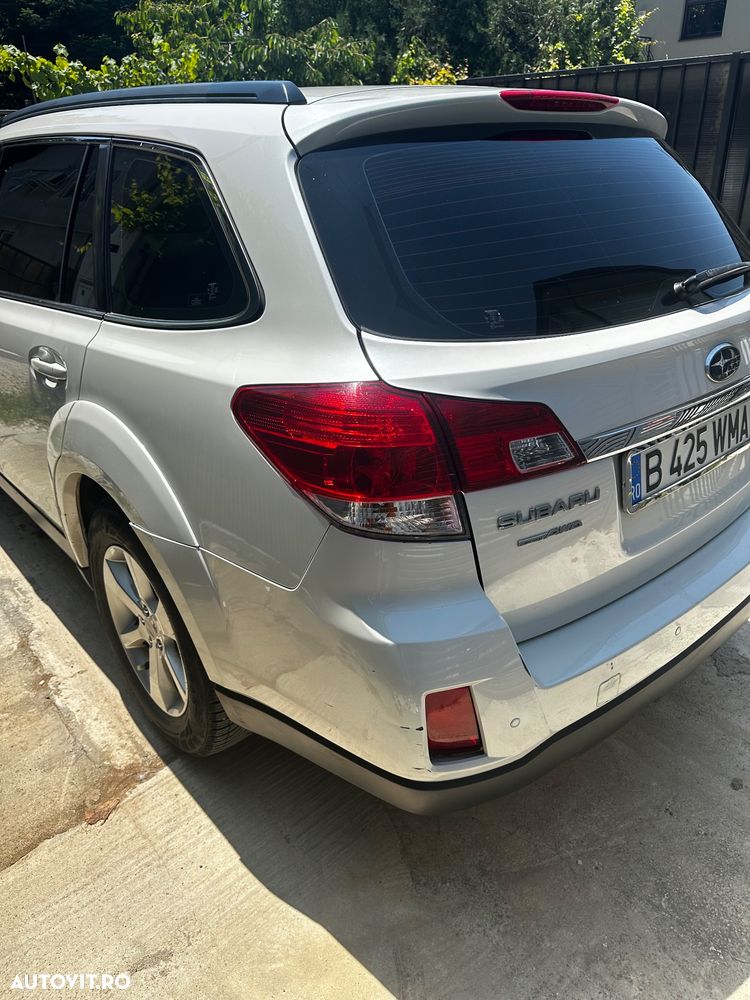 Subaru Legacy - 11