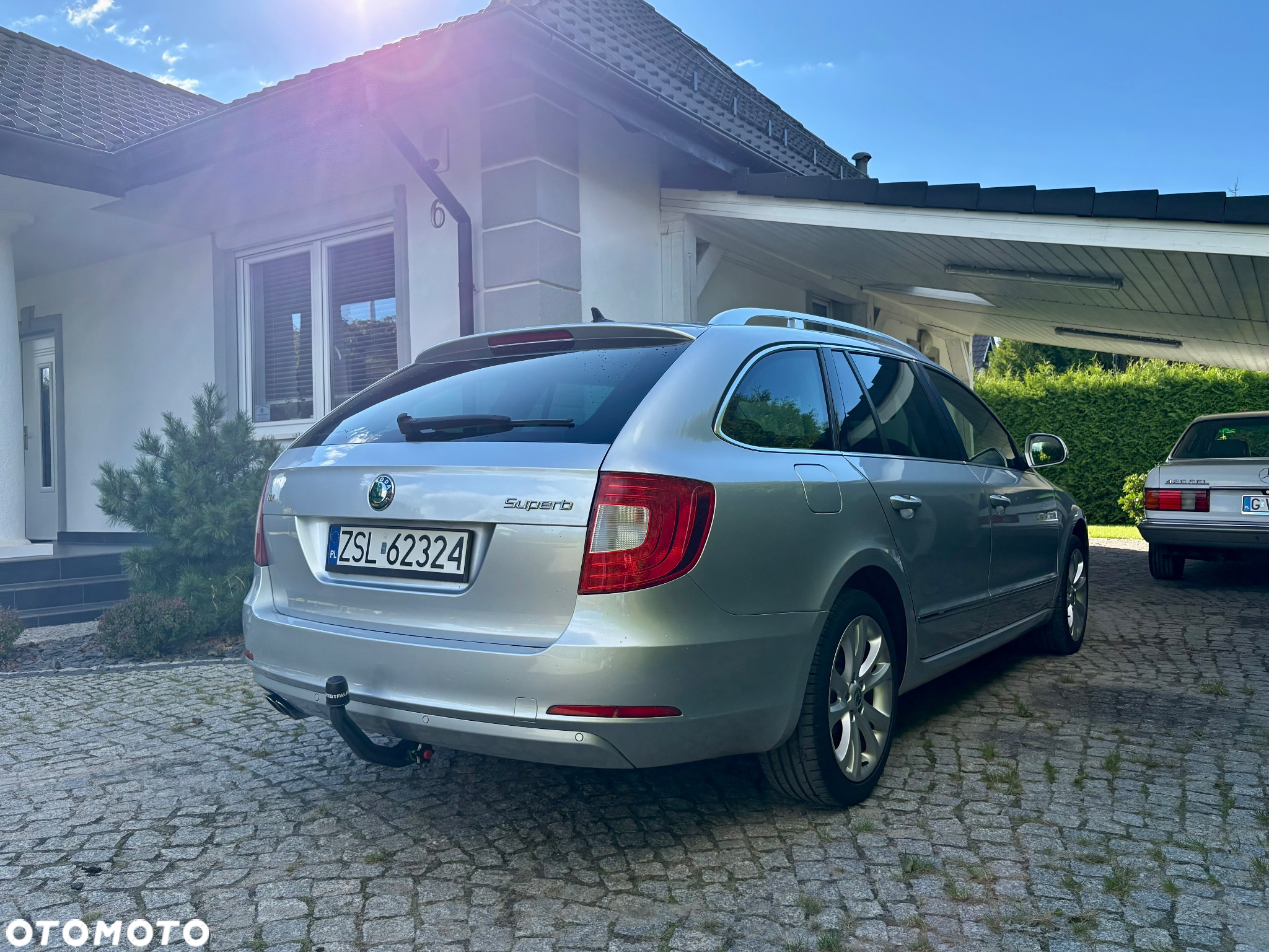Skoda Superb 2.0 TDI Elegance DSG - 4