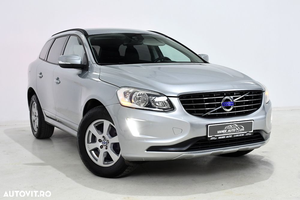 Volvo XC 60 D4 AWD Geartronic Kinetic - 3