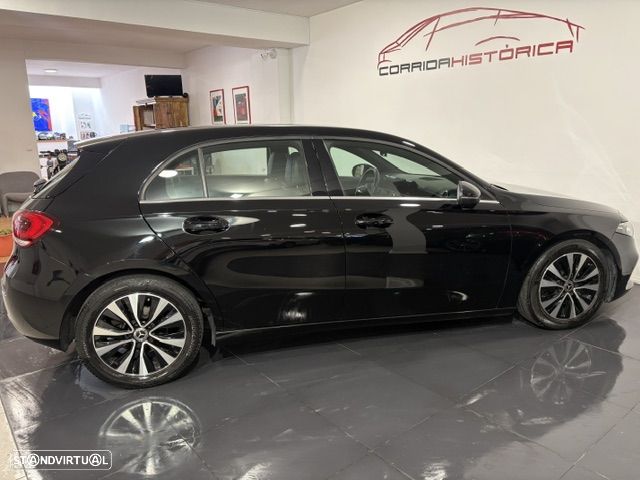 Mercedes-Benz A 180 d Style Plus - 30