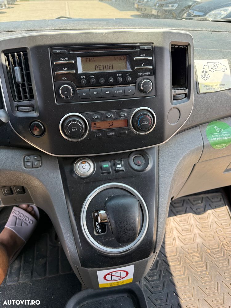 Nissan NV200 - 5