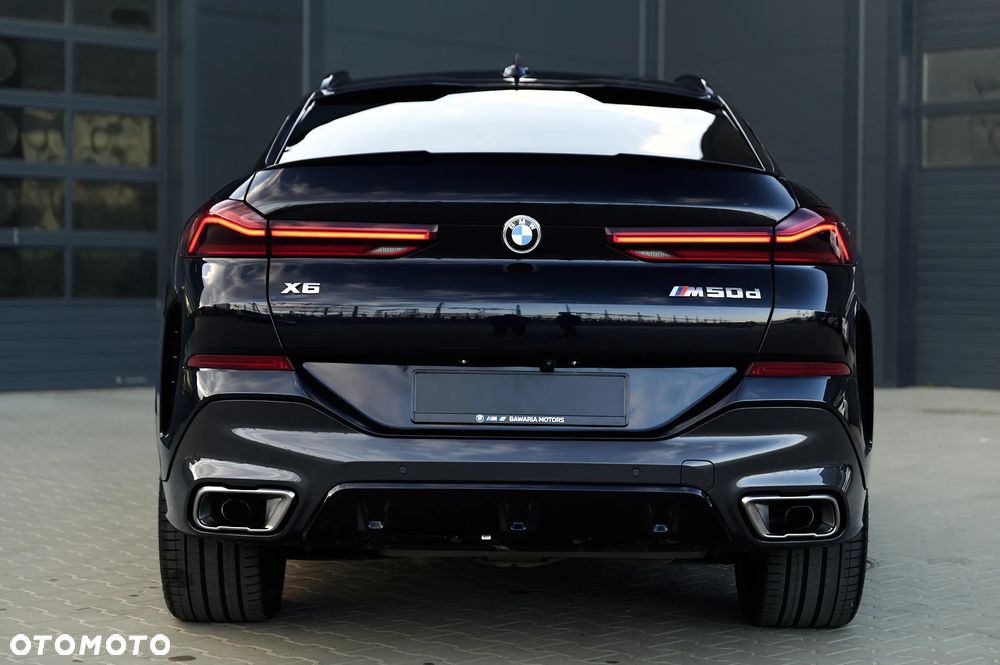 BMW X6M - 14