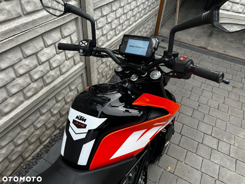 KTM Duke 125 - 13