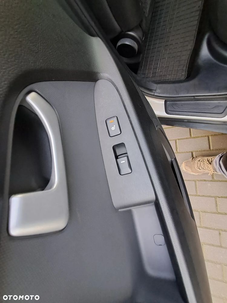 Kia Sportage 1.6 GDI L 2WD - 33