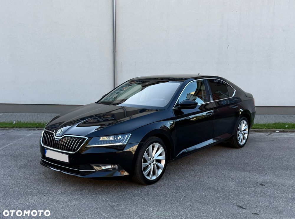 Skoda Superb 2.0 TDI L&K DSG - 1