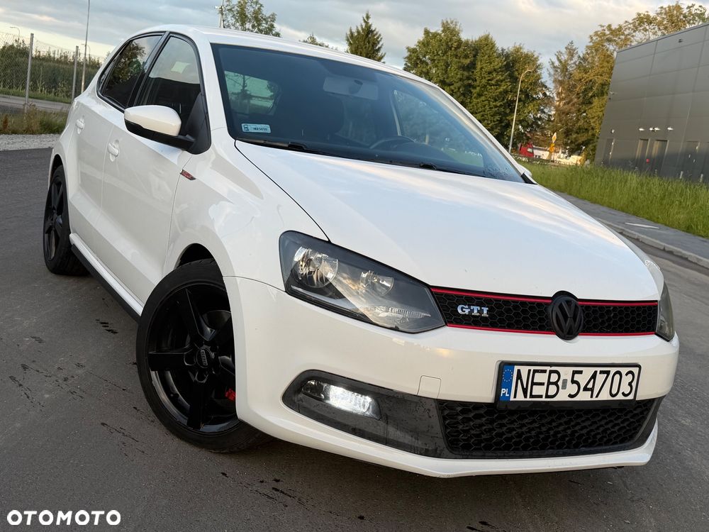 Volkswagen Polo - 6
