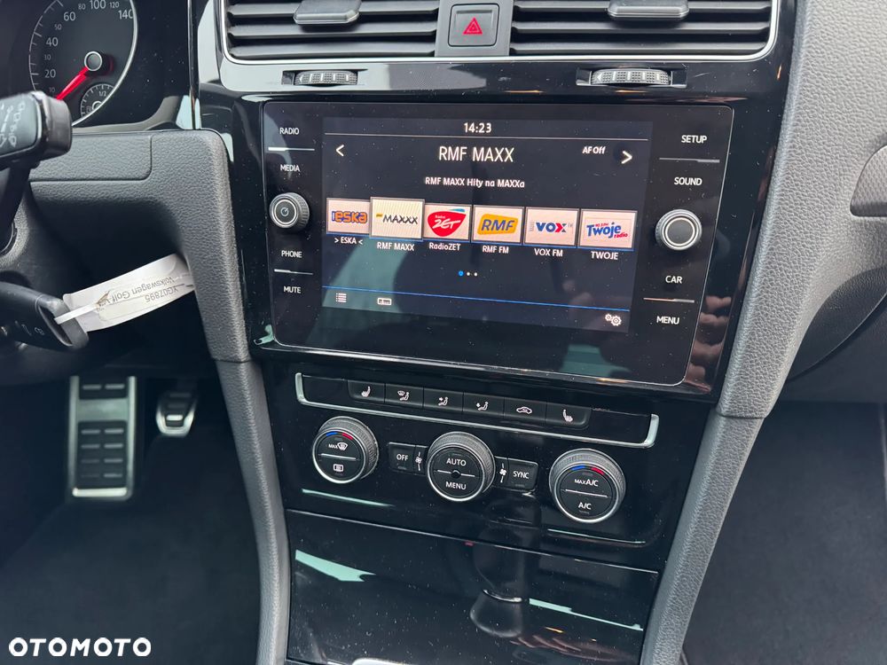 Volkswagen Golf 1.5 TSI ACT OPF BlueMotion IQ.DRIVE - 31