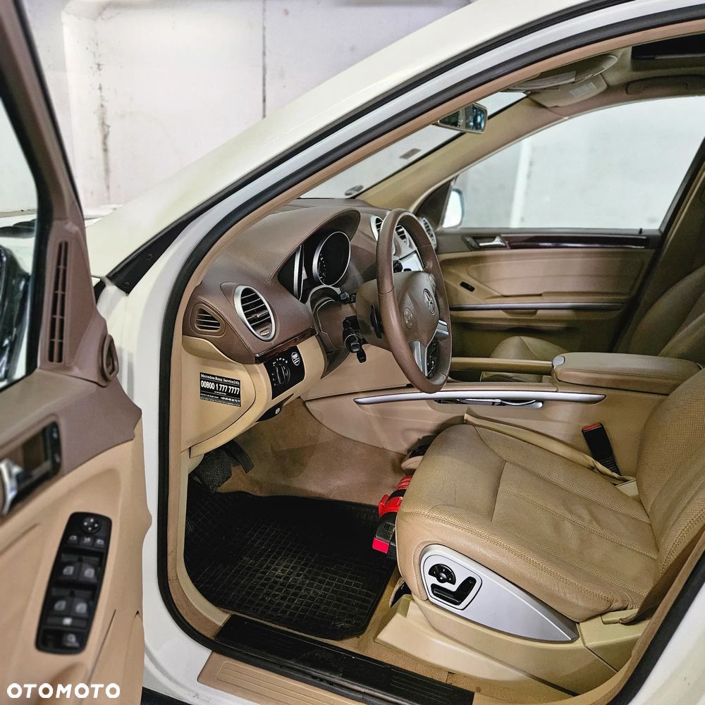 Mercedes-Benz GL - 34