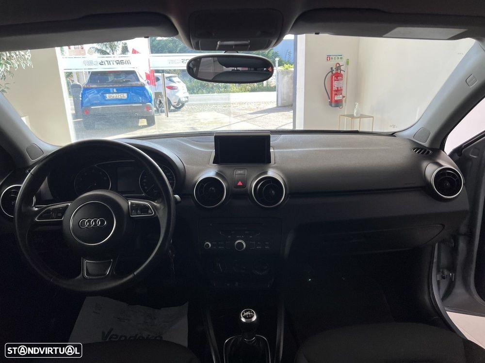 Audi A1 Sportback 1.0 TFSI - 12