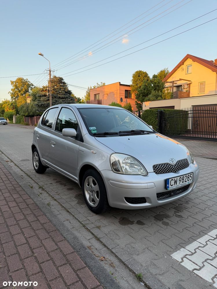Toyota Yaris 1.4 D-4D Terra - 11