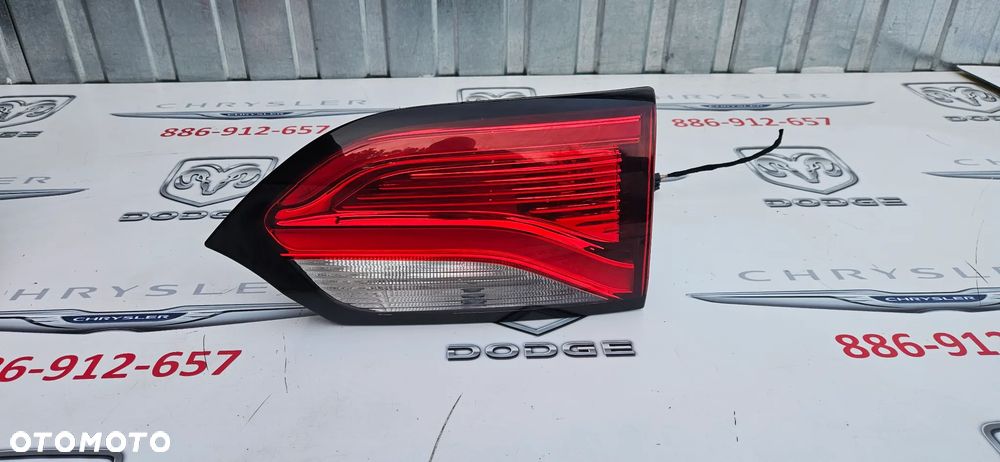 Chrysler Pacifica 2016- Lampa tył prawy Lampa tylna prawa Lampa tył lewy Lampa tylna lewa P68228940AE P68228941AE  ORYGINAŁ IDEALNE LED - 13