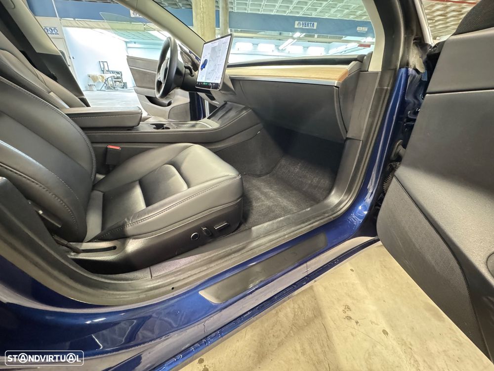 Tesla Model 3 Standard Range Plus RWD - 21