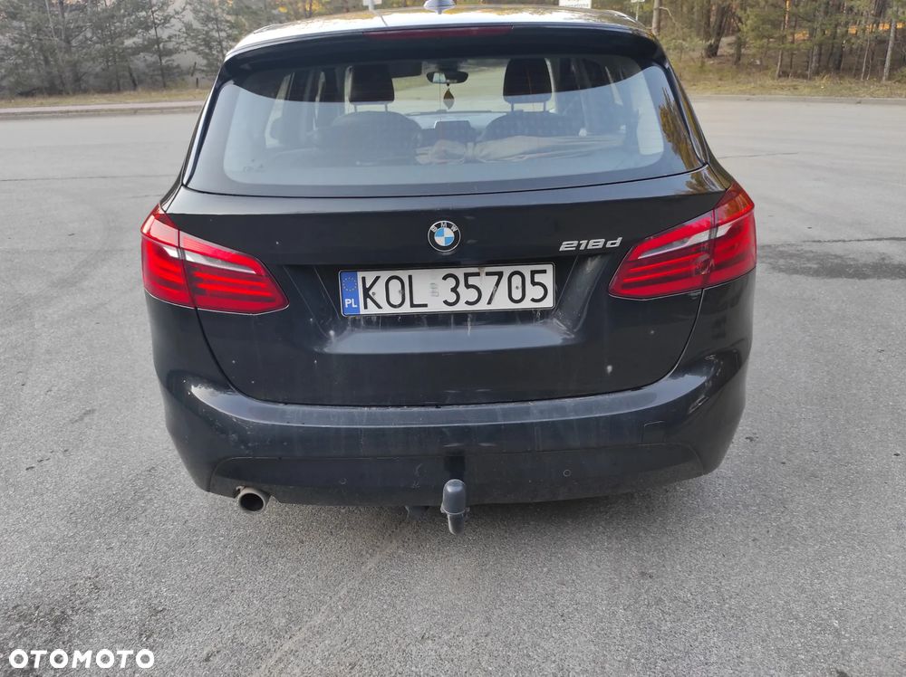 BMW Seria 2 218d - 13