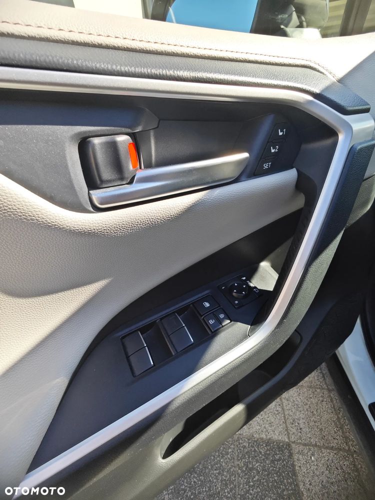 Toyota RAV4 2.5 Hybrid Executive 4x4 - 12