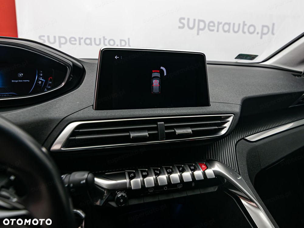 Peugeot 3008 - 17