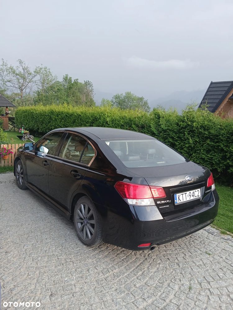 Subaru Legacy - 2