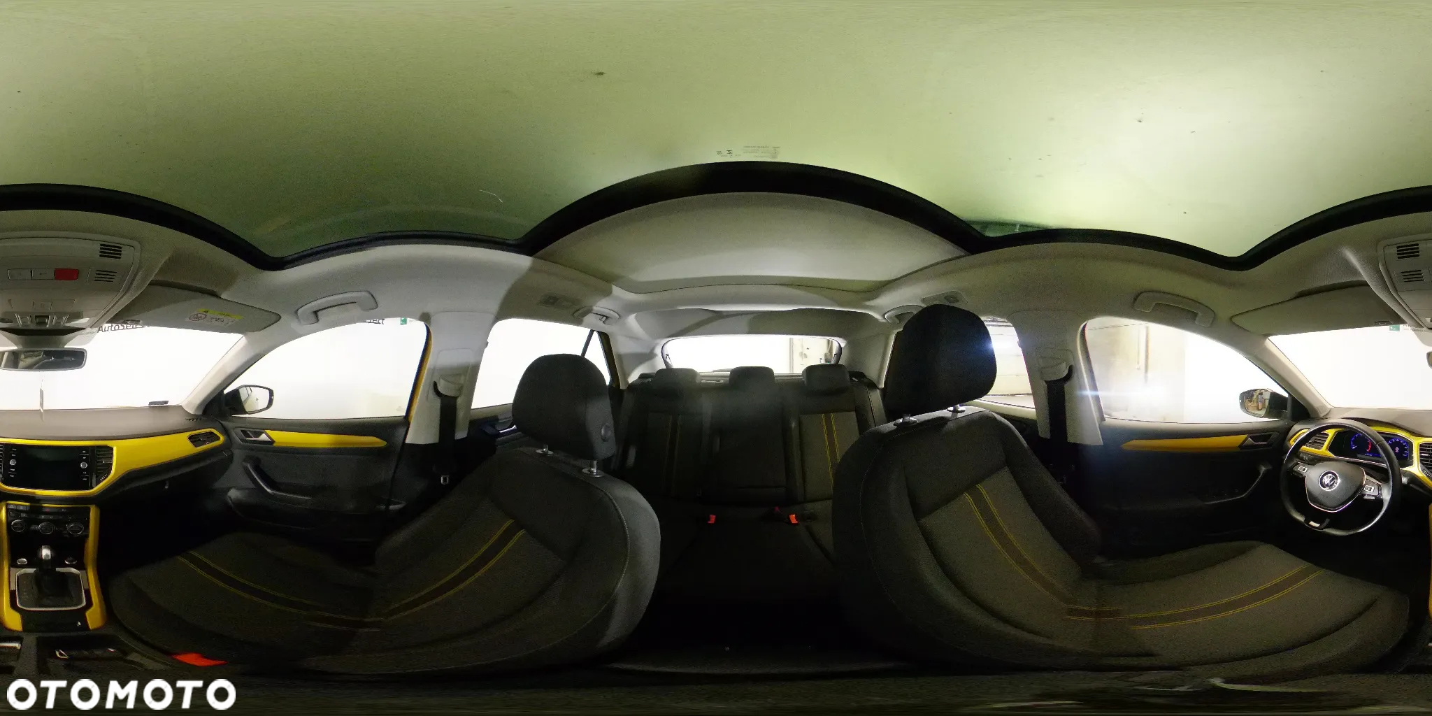Volkswagen T-Roc - 25
