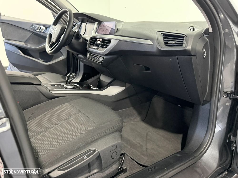 BMW 116 d Advantage Auto - 37