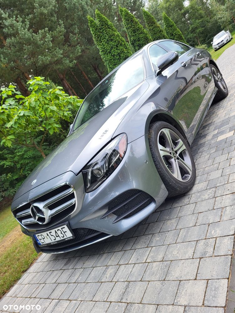 Mercedes-Benz Klasa E - 1
