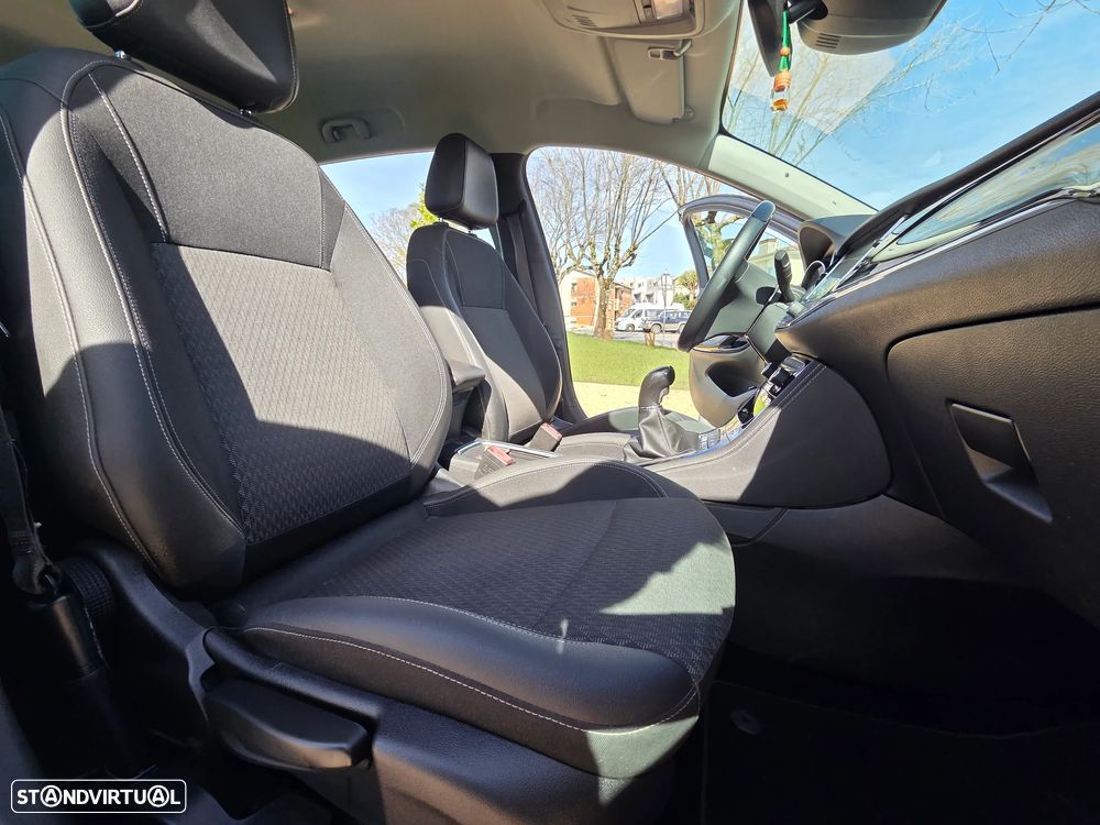 Opel Astra Sports Tourer 1.6 CDTi Selection S/S - 20