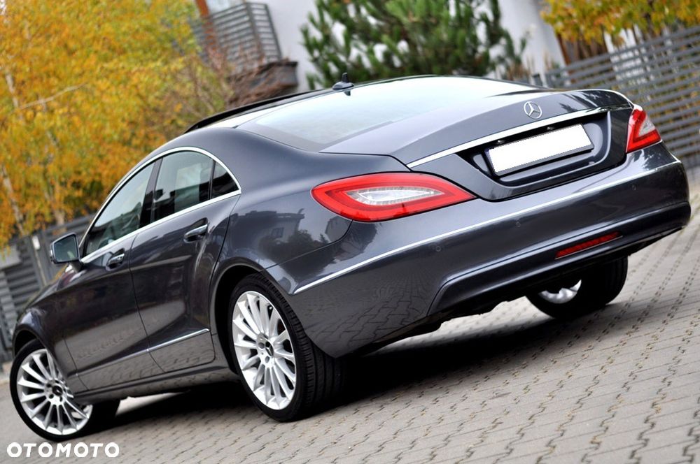 Mercedes-Benz CLS - 30