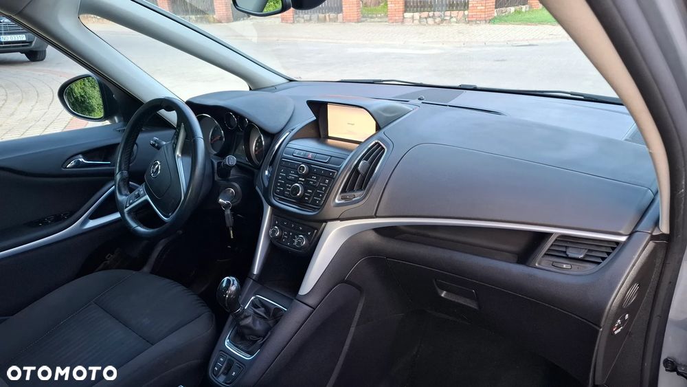 Opel Zafira - 6