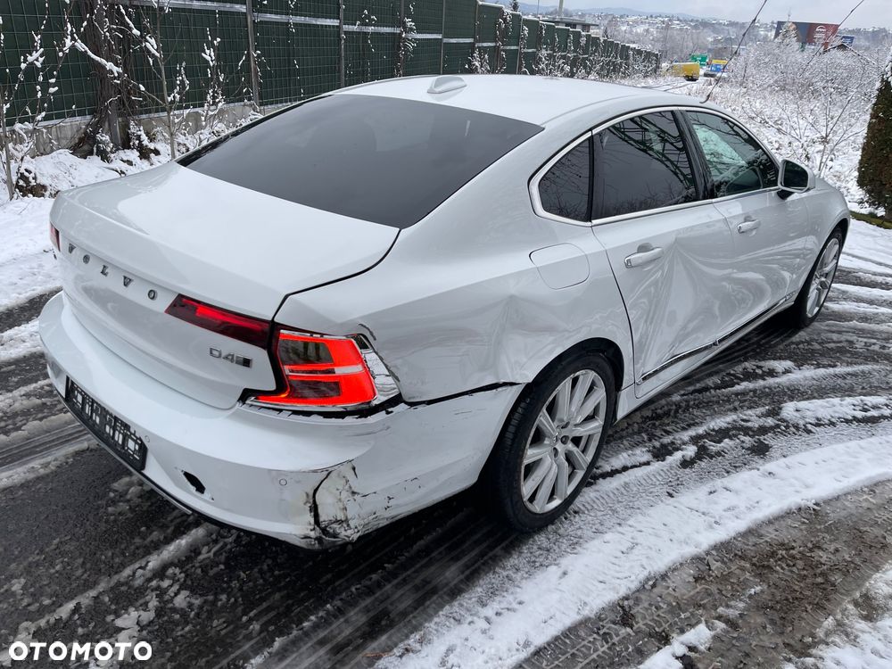 Volvo S90 D4 AWD Geartronic Inscription - 4