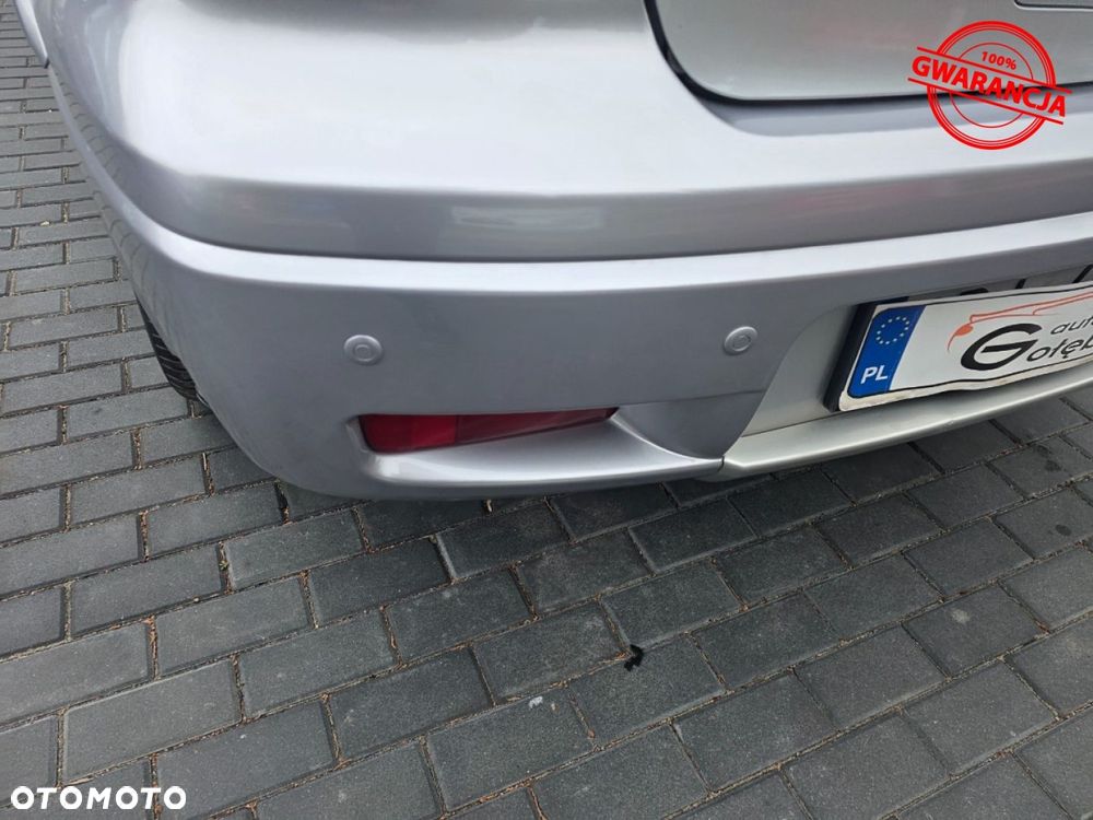 Mitsubishi Outlander - 31