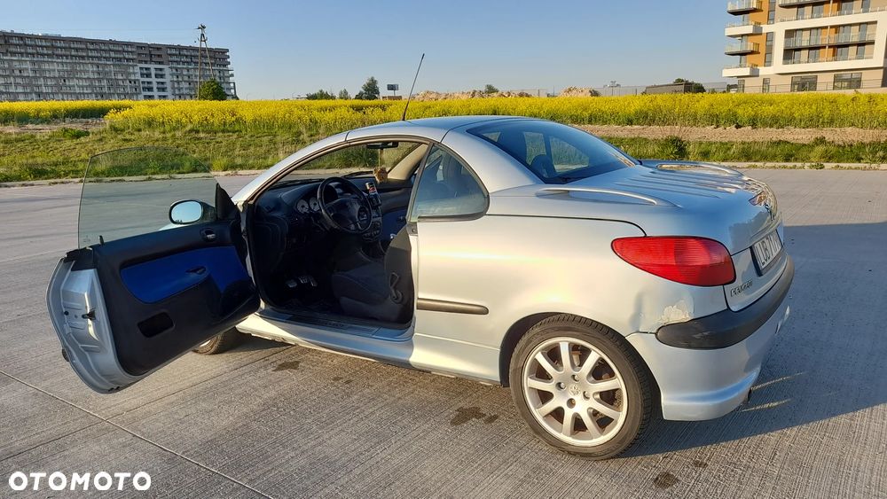 Peugeot 206 CC 1.6 - 12