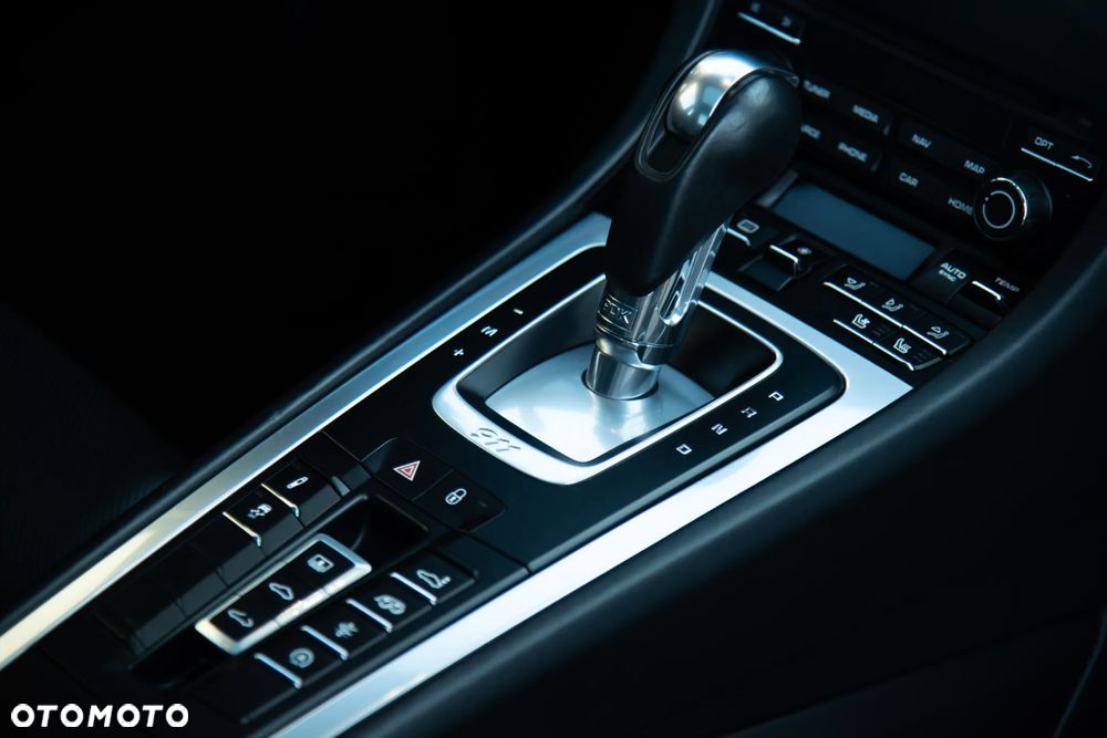 Porsche 911 Carrera S PDK - 36