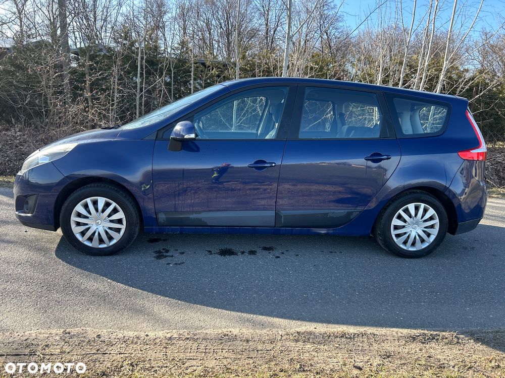 Renault Grand Scenic - 2