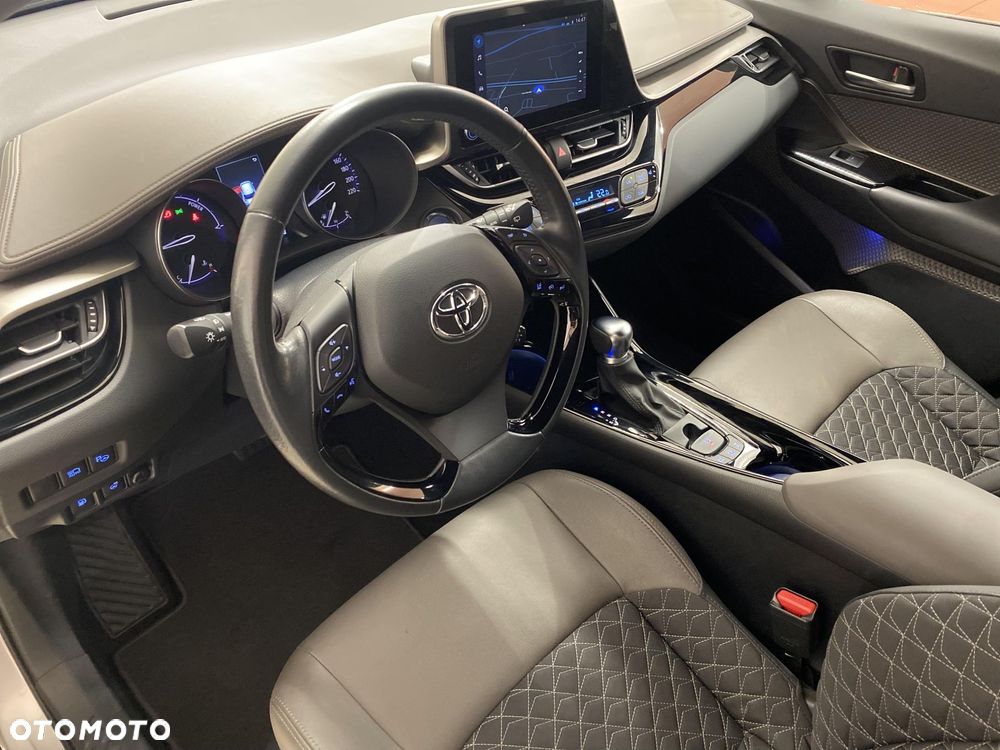 Toyota C-HR 2.0 Hybrid Executive - 10
