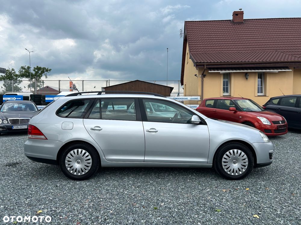 Volkswagen Golf - 4