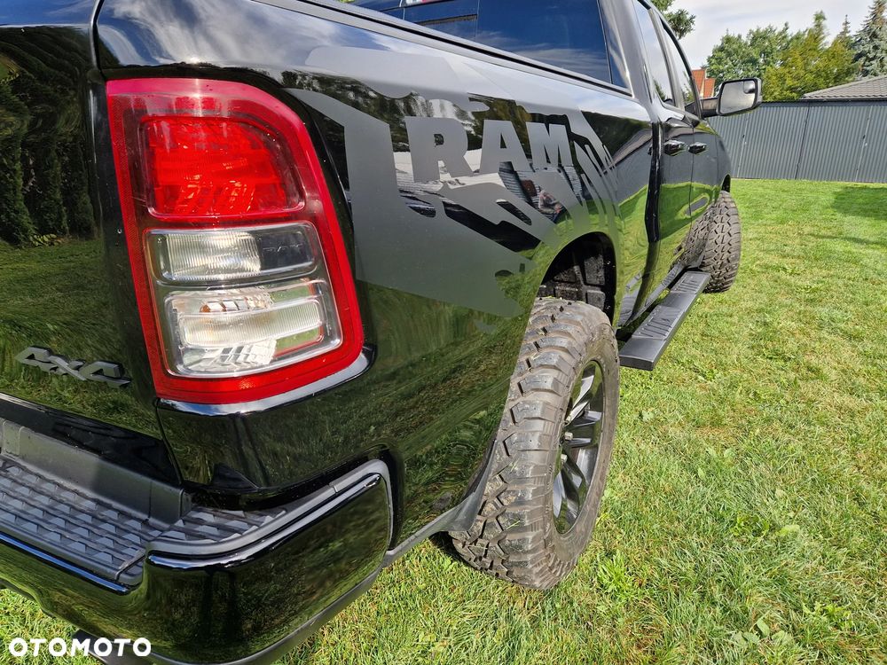 RAM 1500 5.7 Quad Cab Longbed Bighorn Black - 11