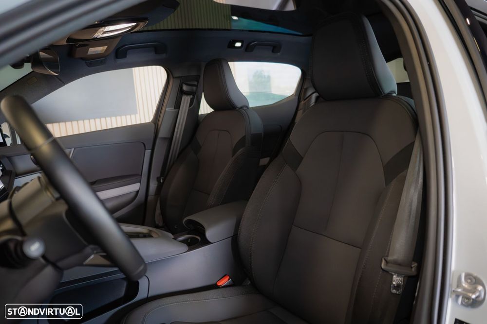 Polestar 2 Long Range 82 kWh Plus - 4